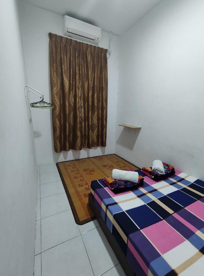 Wany Homestay & Guest House Sungai Petani Exterior photo
